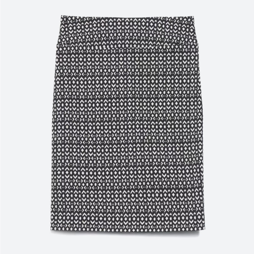 Margaret M Black and Cream Printed Pencil Skirt